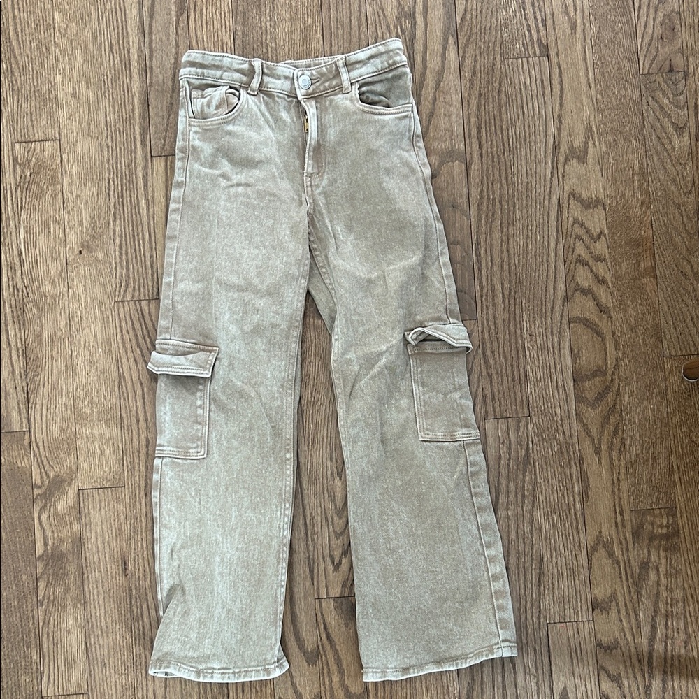 H&M Kids - Girls Tan Cargo Jeans - size 8